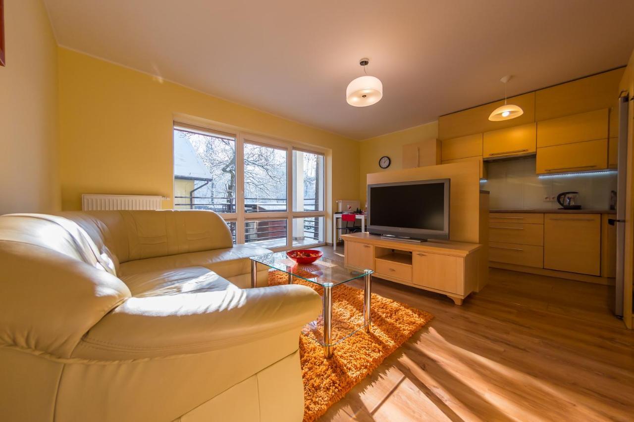 Komfortowy Apartament W Centrum Ustronia Luaran gambar