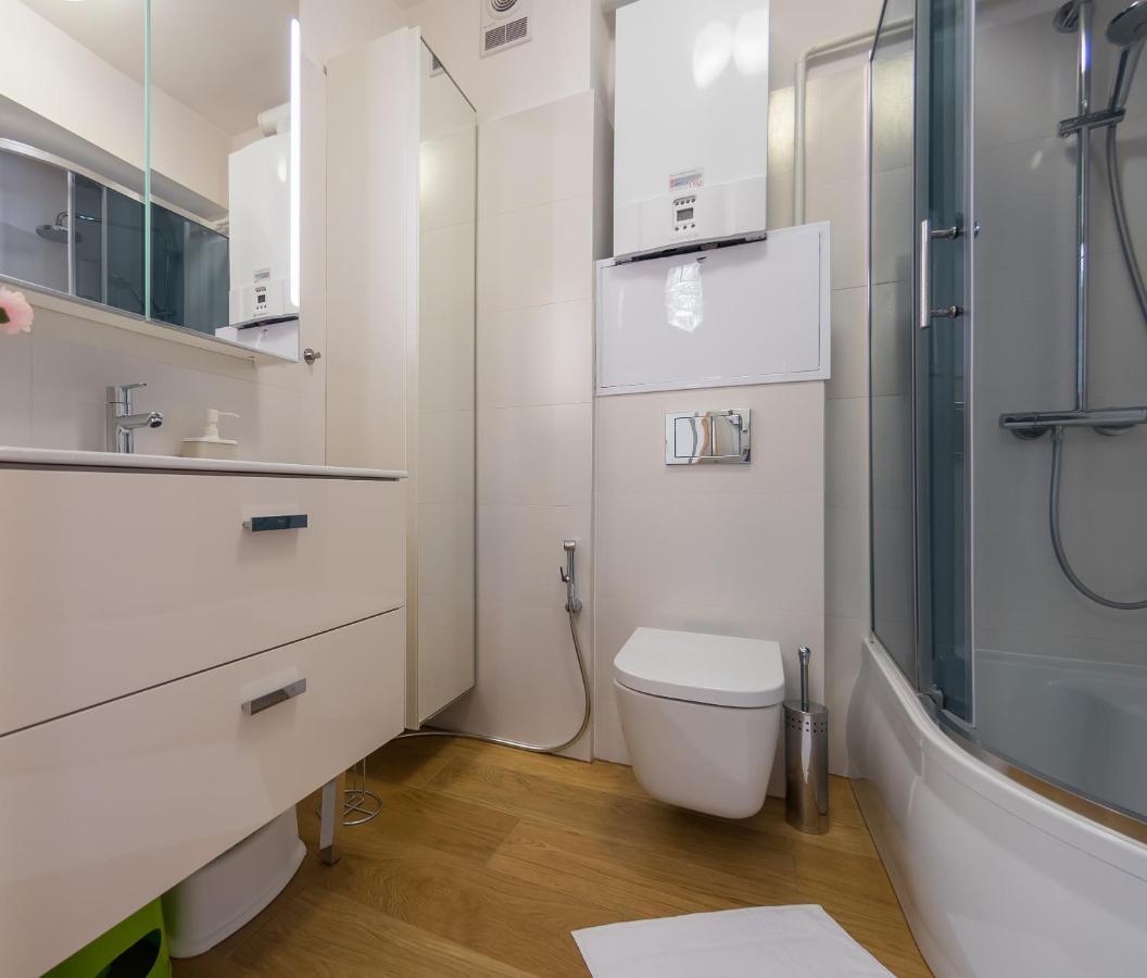 Komfortowy Apartament W Centrum Ustronia Luaran gambar
