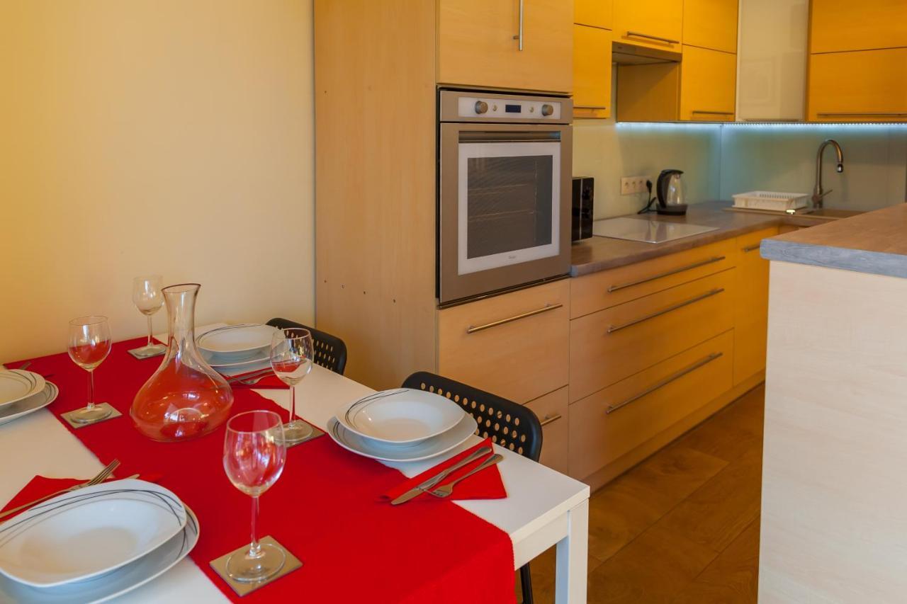 Komfortowy Apartament W Centrum Ustronia Luaran gambar