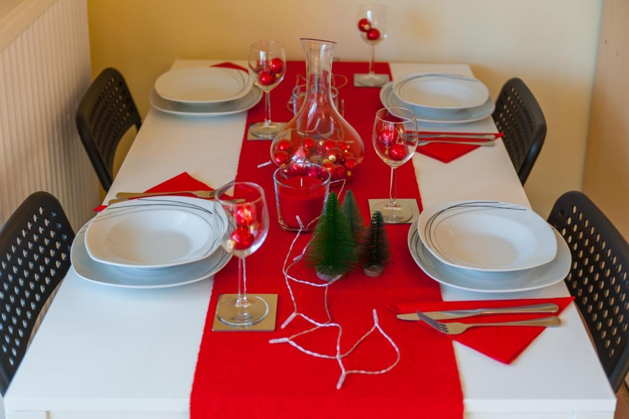 Komfortowy Apartament W Centrum Ustronia Luaran gambar